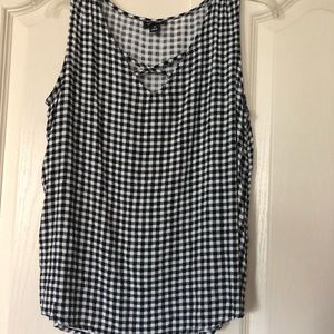 Sleeveless top